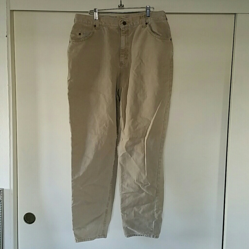Beige Lee jeans